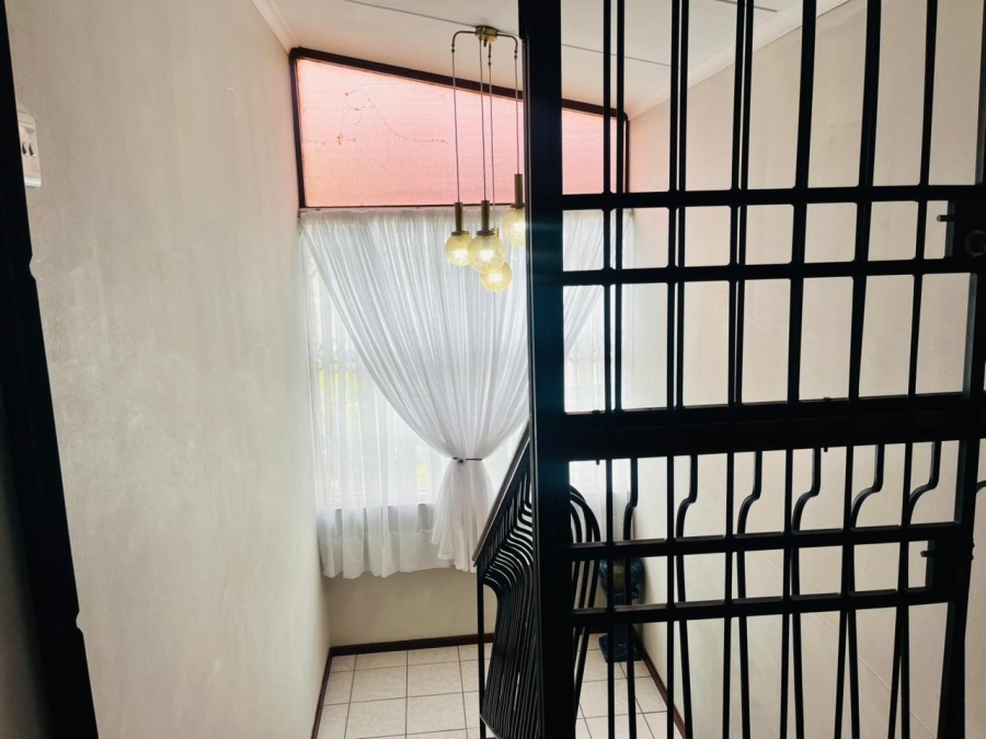 4 Bedroom Property for Sale in Braelyn Eastern Cape